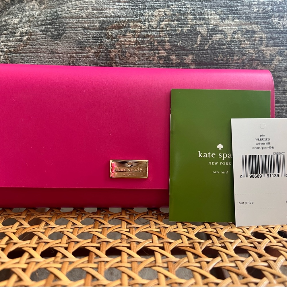 Kate Spade smooth leather wallet